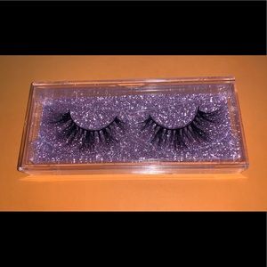 🍭🍬MOVANTI TRAP LASHES🍬🍭